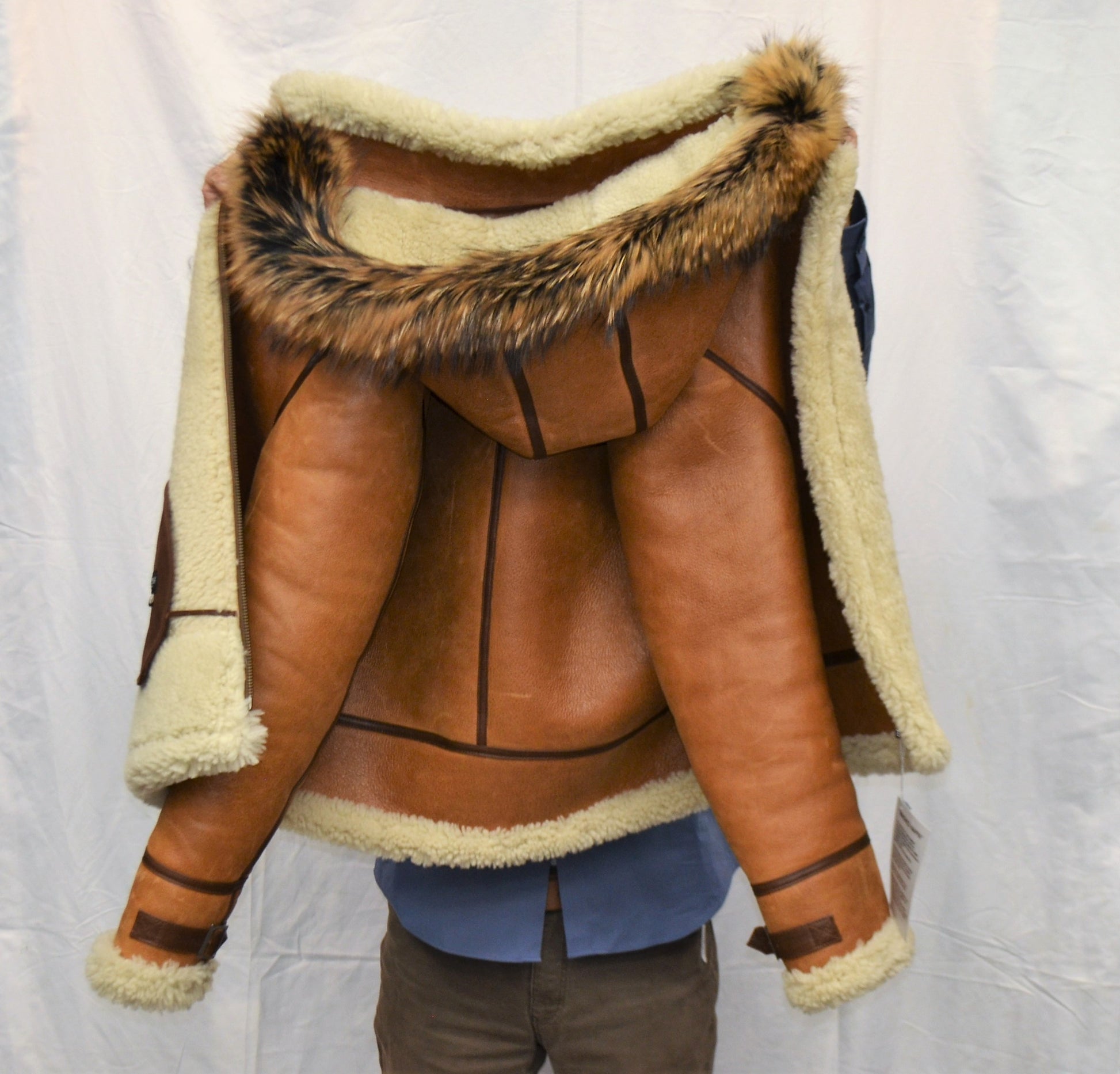 B3 SHEEPSKIN SHEARLING ANTIC TAN  BROWN/CREAM WITH REMOVABLE HOOD