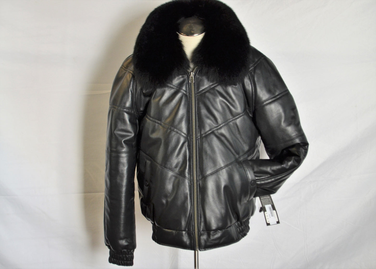 Men Favorite  Leather Jacket  With Removable Fur Collar